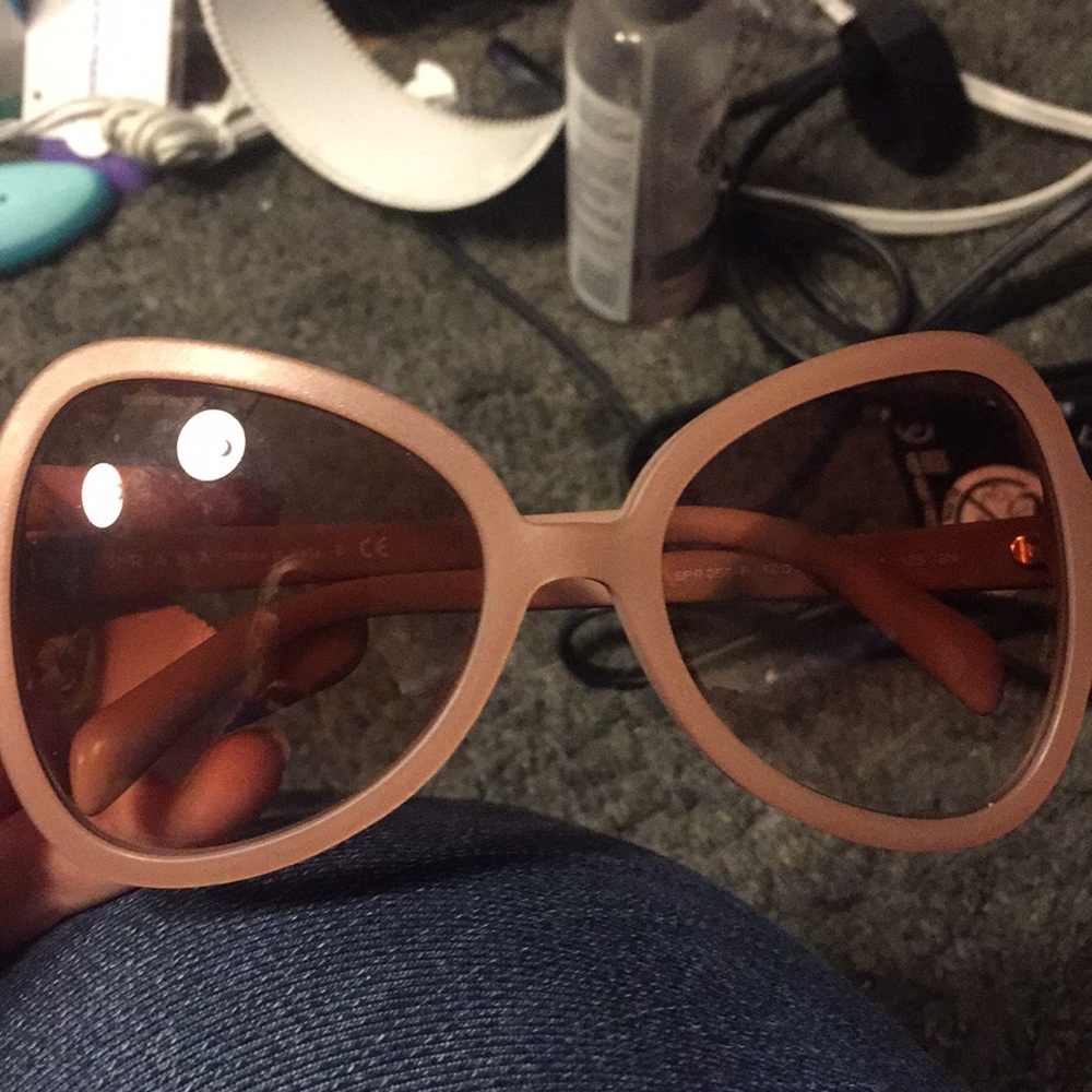 Prada Sunglasses NWT - Picture 4 of 8